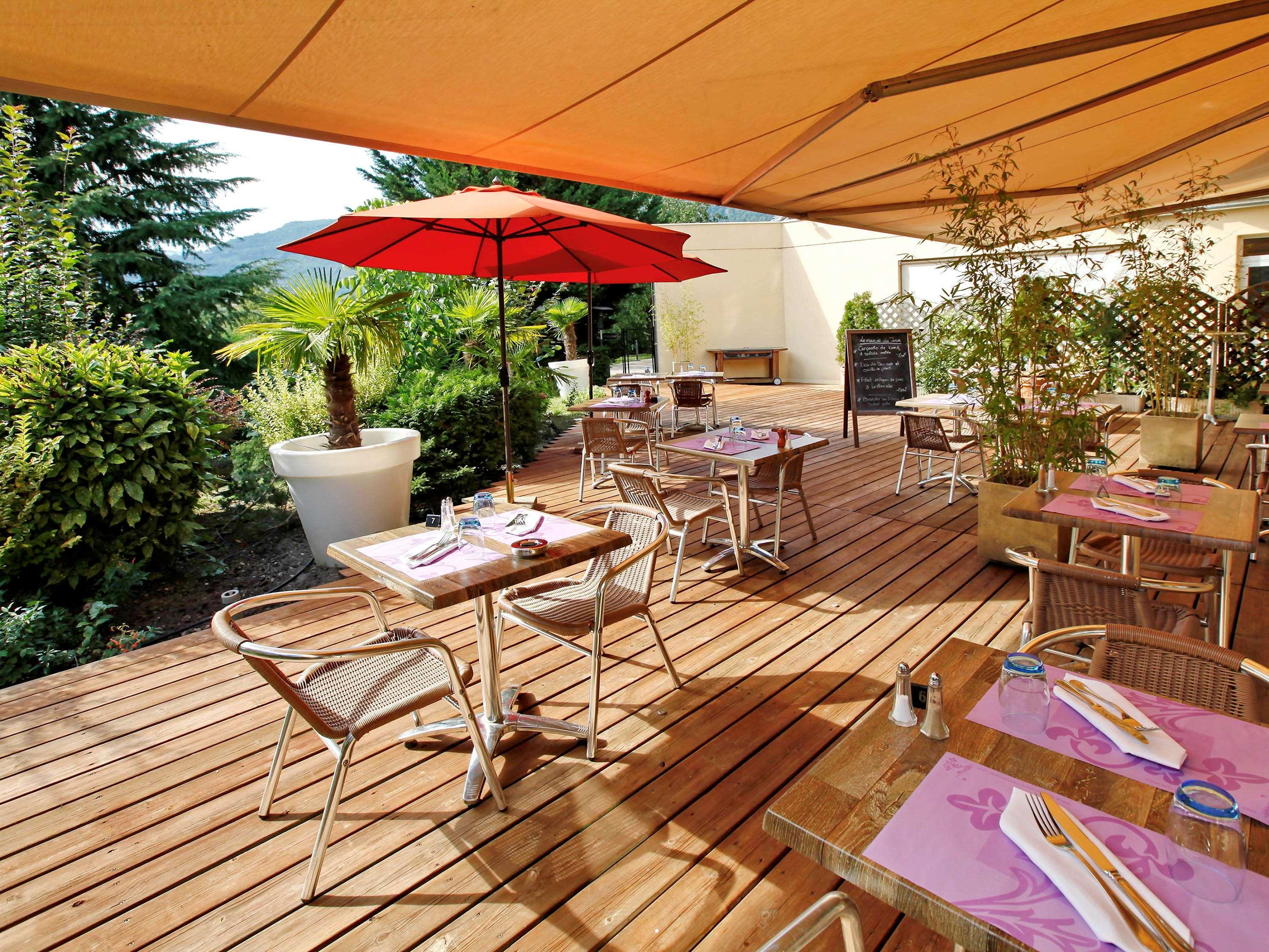 Mercure Grenoble Meylan Exterior foto